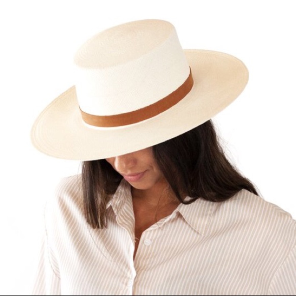 ISO Janessa Leone Zinnia hat